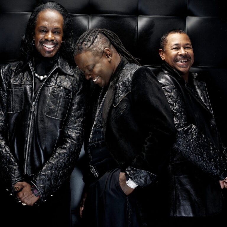 Earth Wind and Fire To Perform Music From New CD During HSN Live Concert