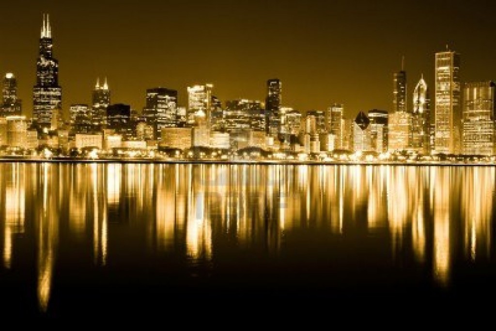 12489229-chicago-illinois-usa-march-17-2010--mage-of-the-golden-chicago-skyline-in-the-night