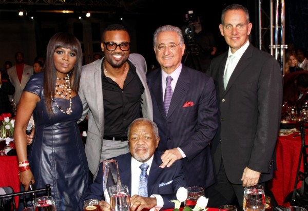 BMI Vice President, Writer-Publisher Relations Catherine Brewton; Executive Director, Writer/Publisher Relations Wardell Malloy; BMI President Del Bryant, and BMI CEO Mike O’Neill, flank 2014 BMI Trailblazers honoree Daryl Coley at the 15th Annual BMI Trailblazers of Gospel Music Awards Luncheon