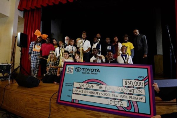Santigold Partners with Toyota and VH1 Save The Music to Present New Orleans Area School with Music Education Grant (PRNewsFoto/Toyota)