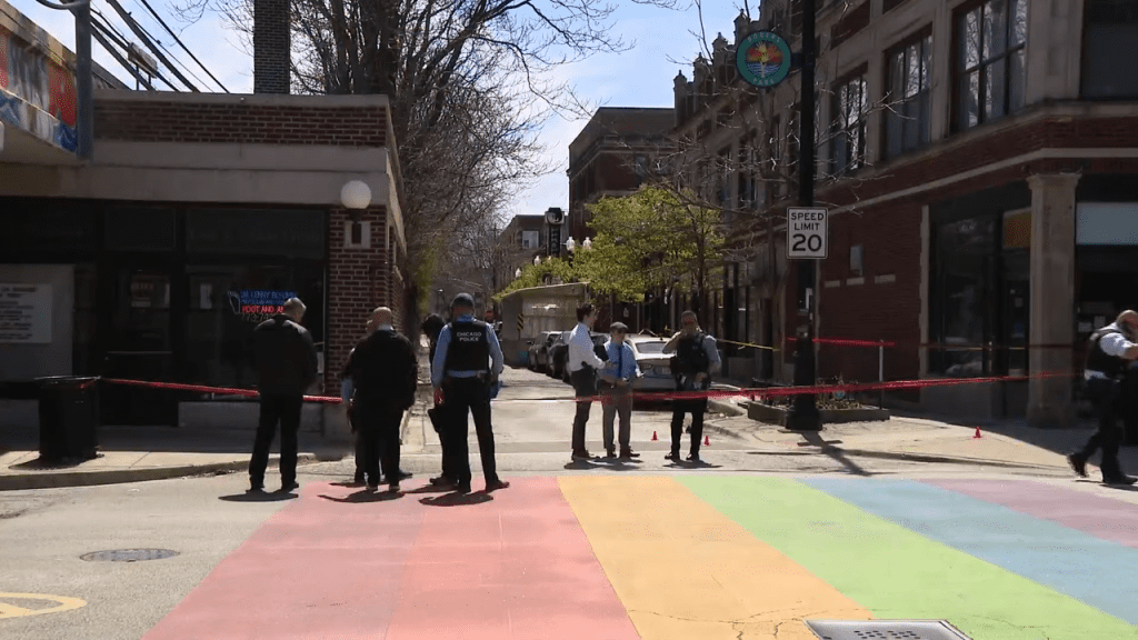 Man, 27, Fatally Shot Outside CTA Red Line Station in Chicago (Video)