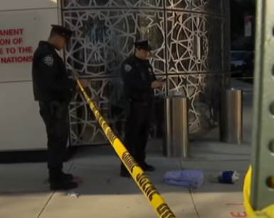 Knife Attack in Manhattan Leaves 2 Dead, 1 Critically Injured